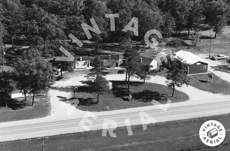 Skyline Tourist Homes - 1982 Aerial (newer photo)